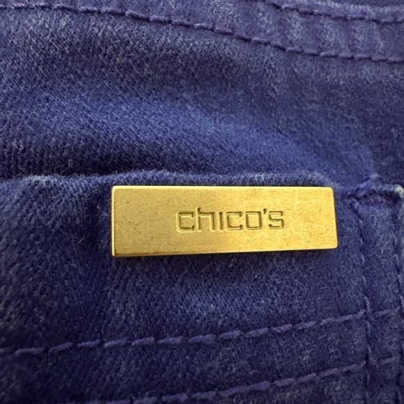 Chico’s jeans size 0.5 - purplish blue color Slimming line of jeans - Picture 3 of 4